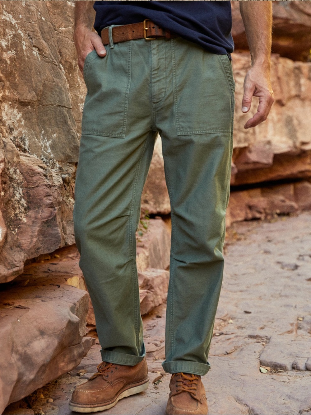 OuterKnown Men’s The Field Pant in Off Duty Drab Sz 32x32
